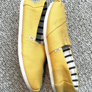 Mustard yellow TOMS Alpargata slip-ons size 8.5 women’s